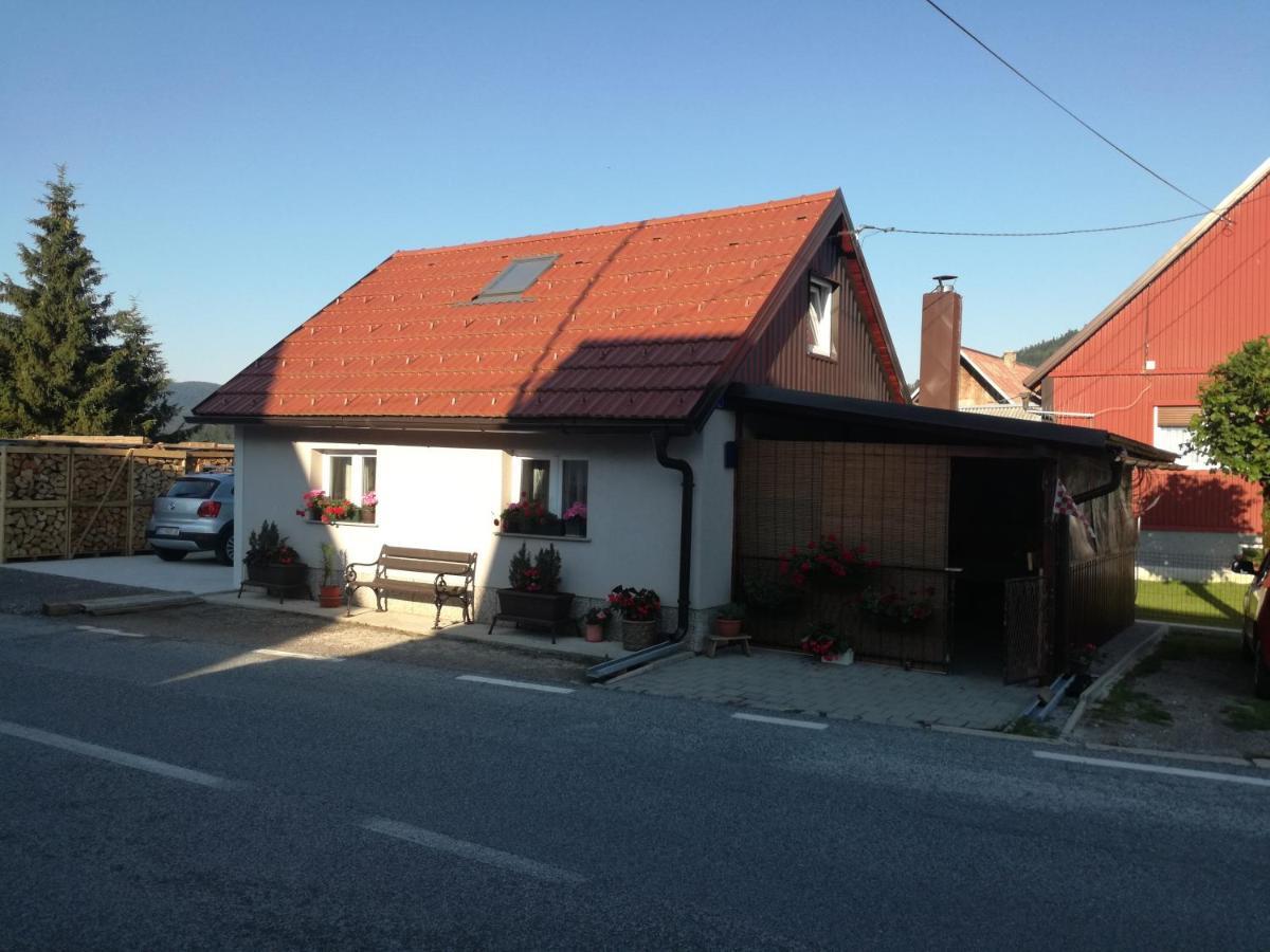 Kuca Za Odmor "Jasna" Apartment Crni Lug Bagian luar foto