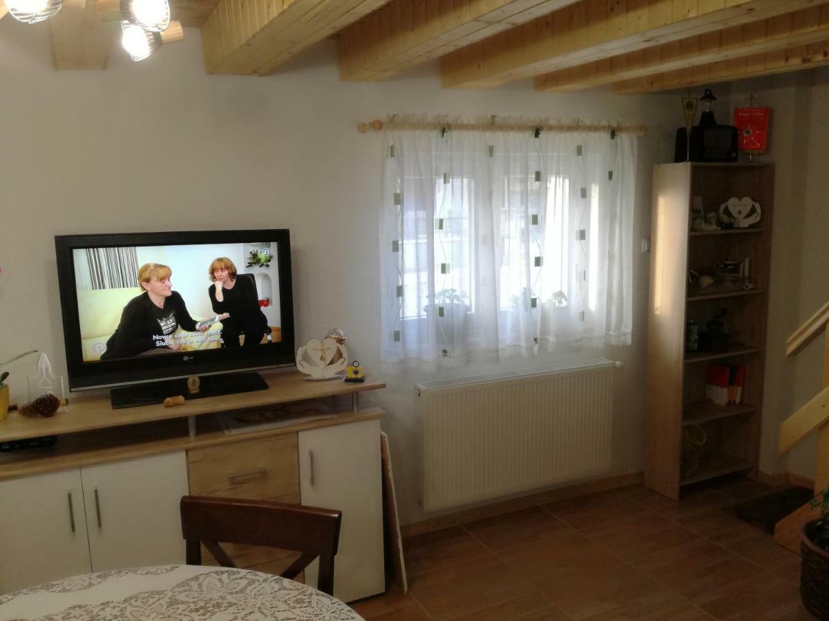 Kuca Za Odmor "Jasna" Apartment Crni Lug Bagian luar foto
