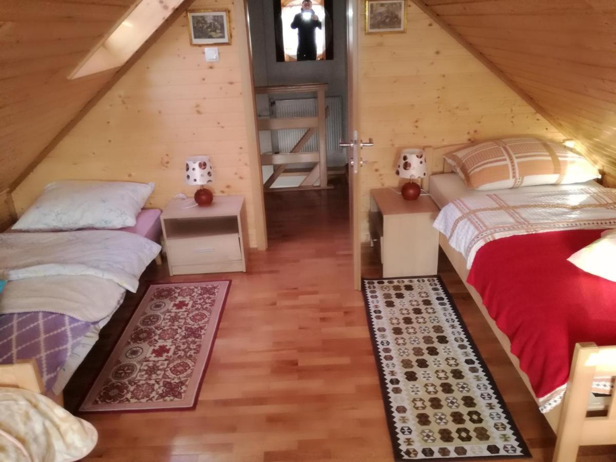 Kuca Za Odmor "Jasna" Apartment Crni Lug Bagian luar foto